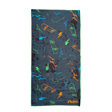 Load image into Gallery viewer, Skate - Junior towel
