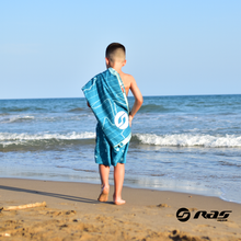 Load image into Gallery viewer, Vespa- Towel
